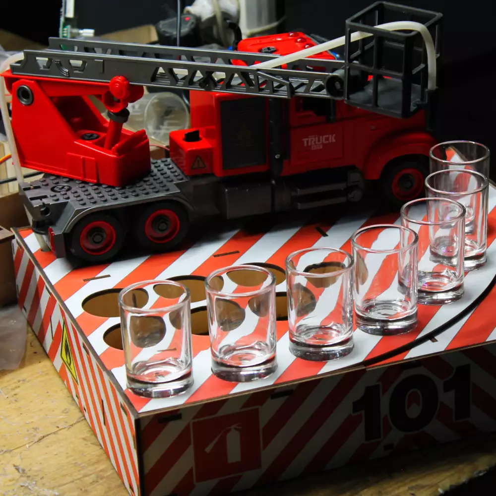 Наливатор Пожежна Машина на 7 чарок з друком