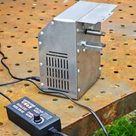 Мотор 12V