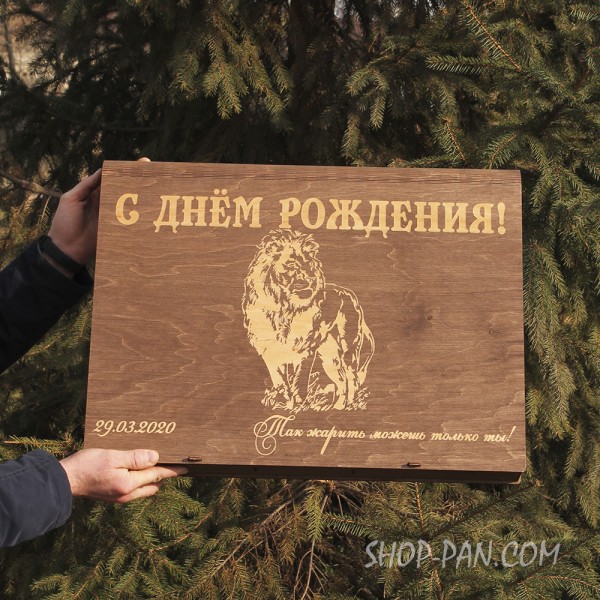 Подарочный набор шампуров с индивидуальной гравировкой в деревянной коробке